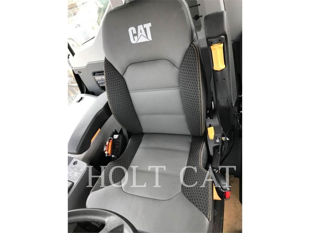 CAT 745 Zglobni damperi