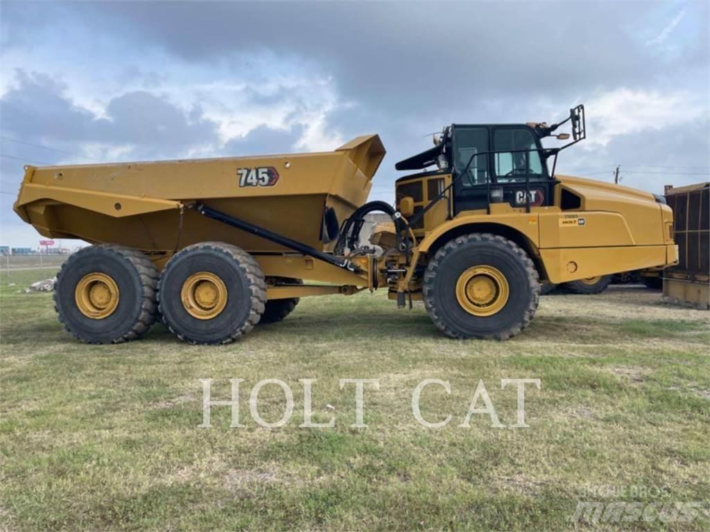 CAT 745 Zglobni damperi
