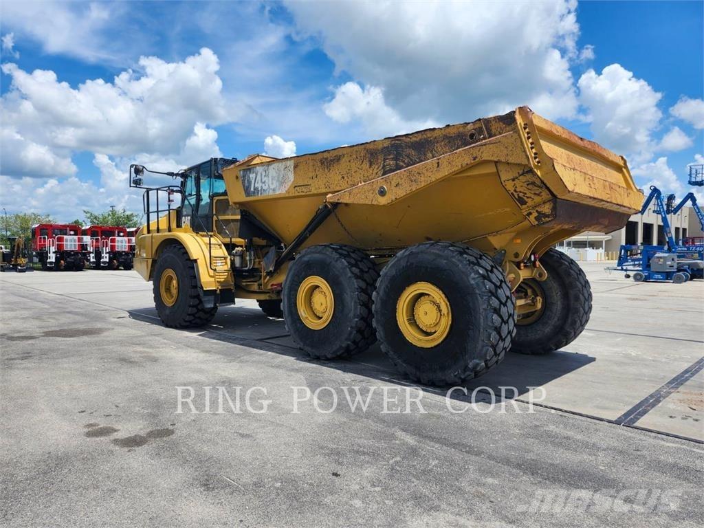 CAT 745 Zglobni damperi