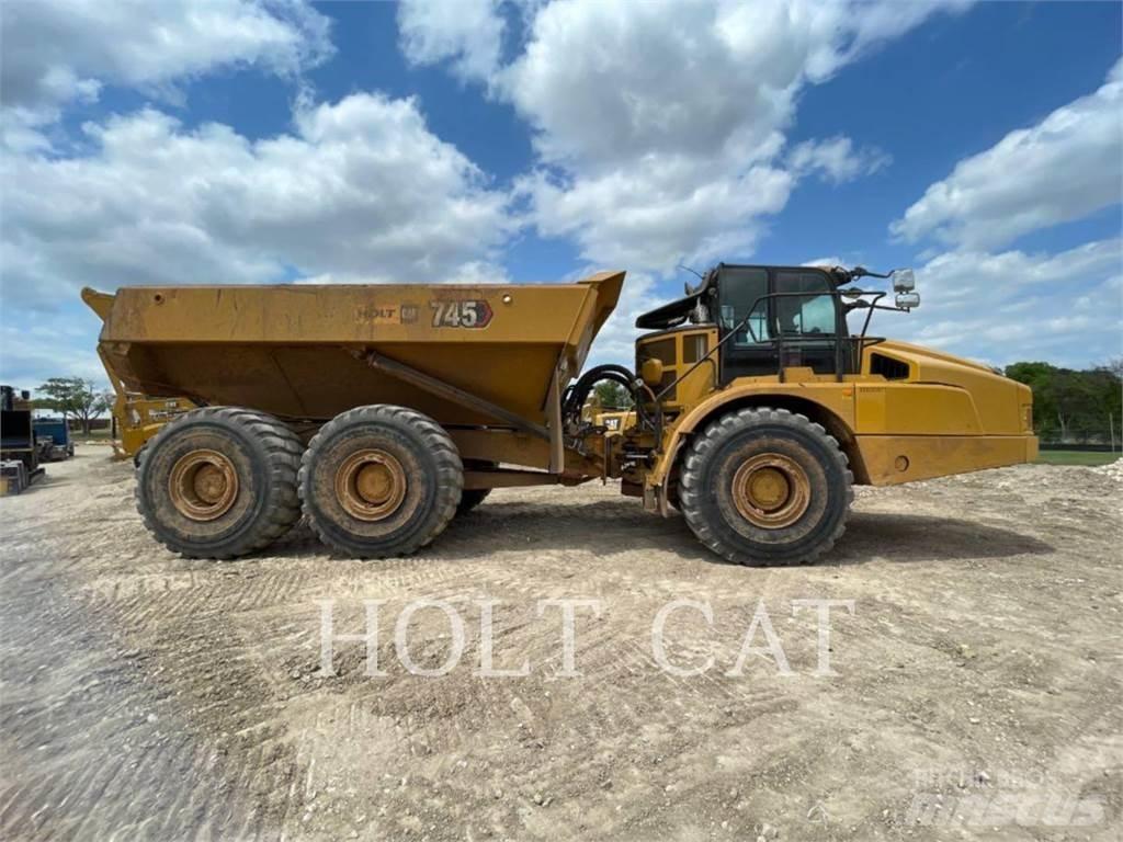 CAT 745 Zglobni damperi