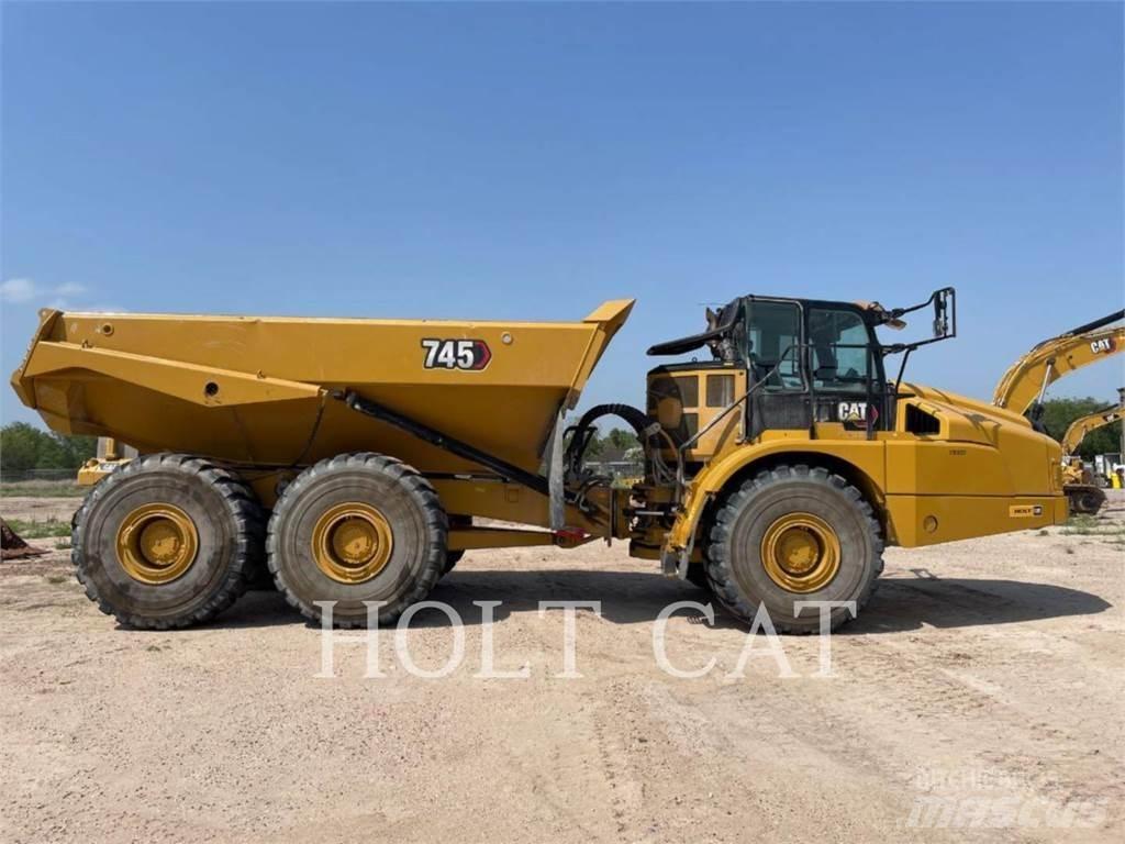 CAT 745 Zglobni damperi