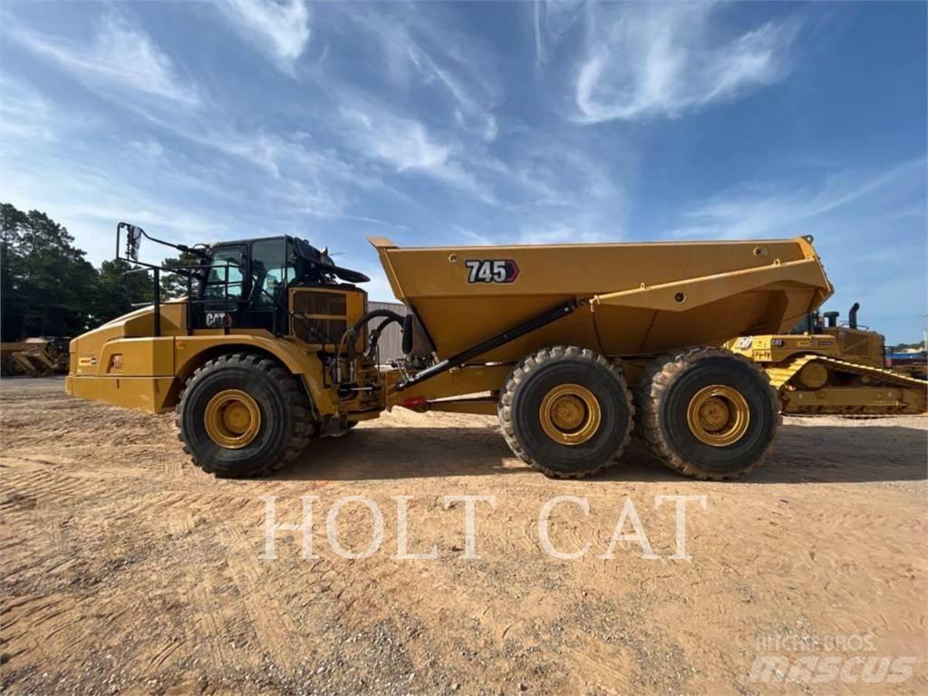 CAT 745 Zglobni damperi