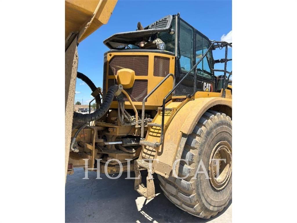 CAT 745 Zglobni damperi