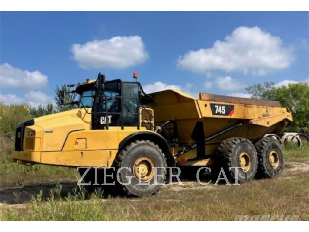 CAT 745 Zglobni damperi