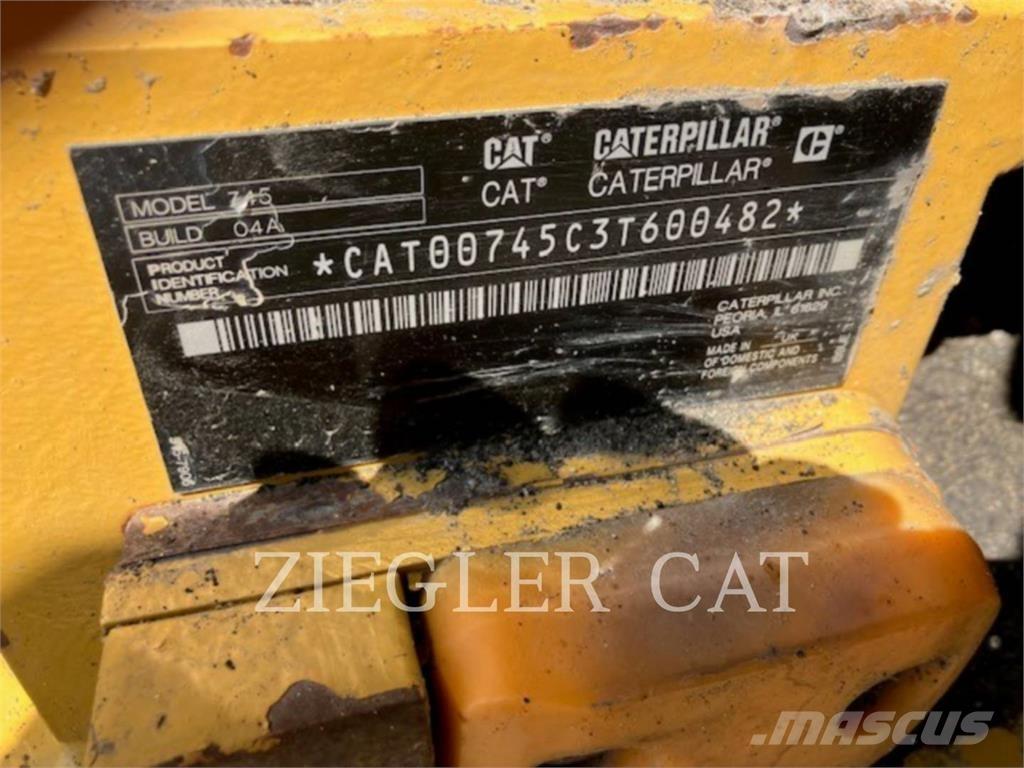 CAT 745 Zglobni damperi