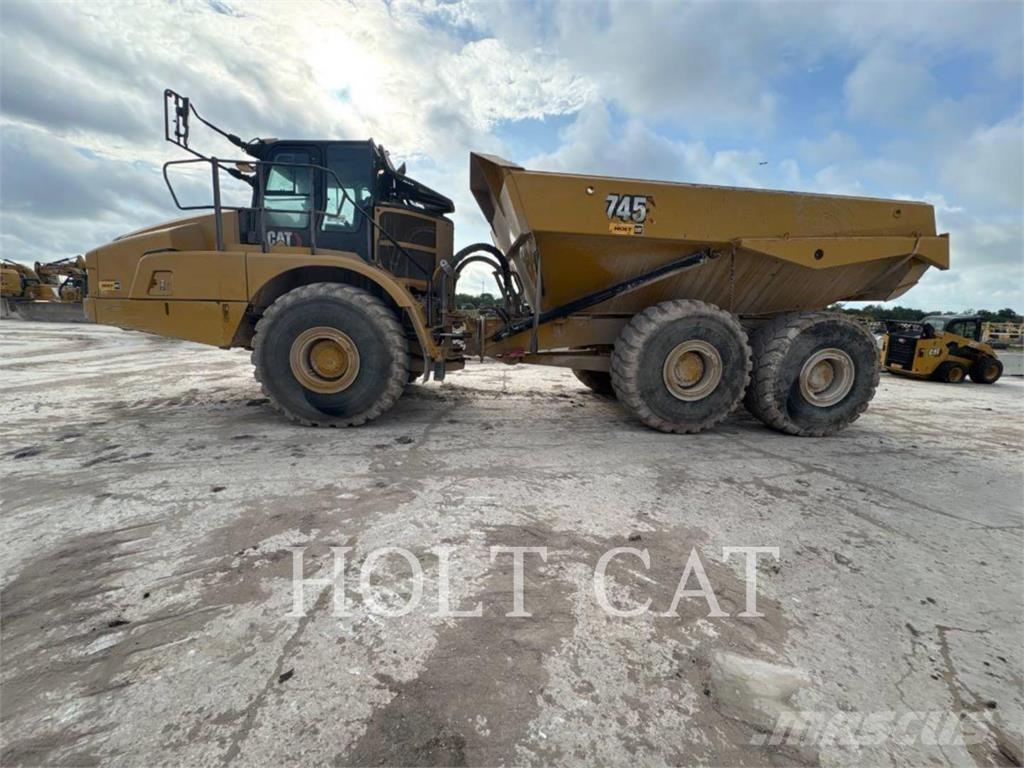 CAT 745 Zglobni damperi
