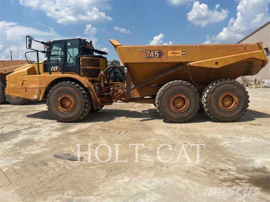 CAT 745 Zglobni damperi