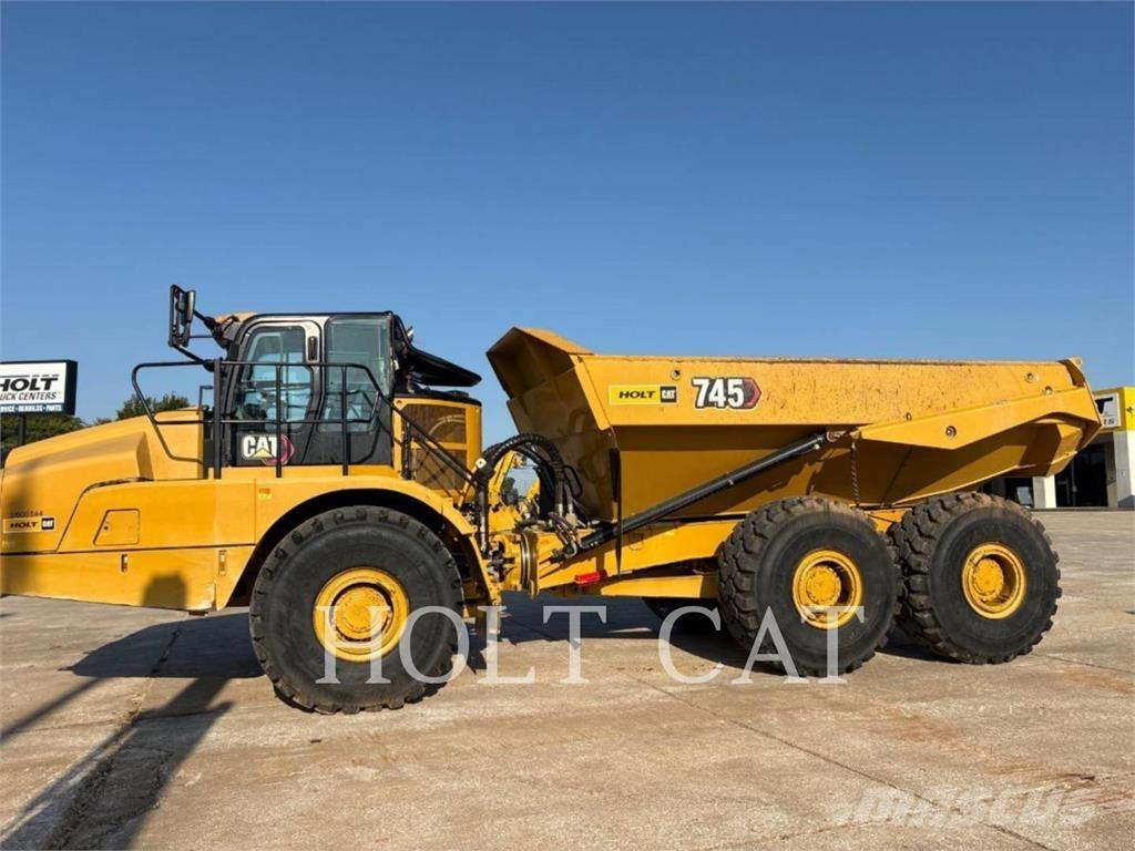 CAT 745 Zglobni damperi