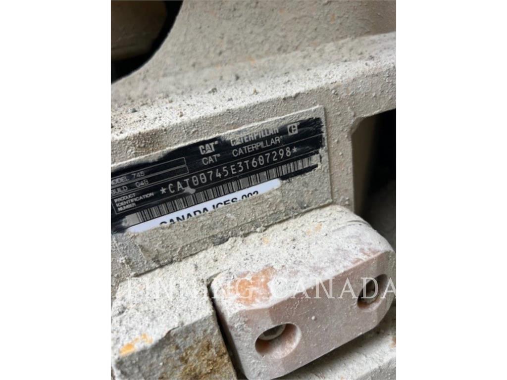 CAT 745-04 Zglobni damperi