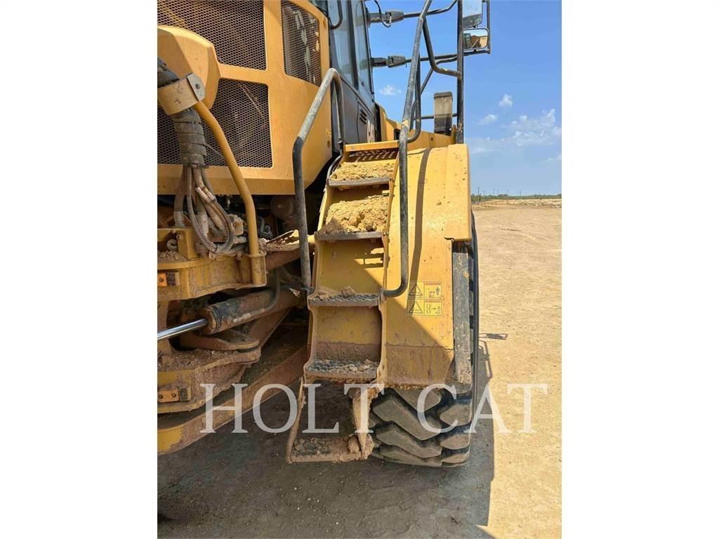 CAT 74504 Zglobni damperi