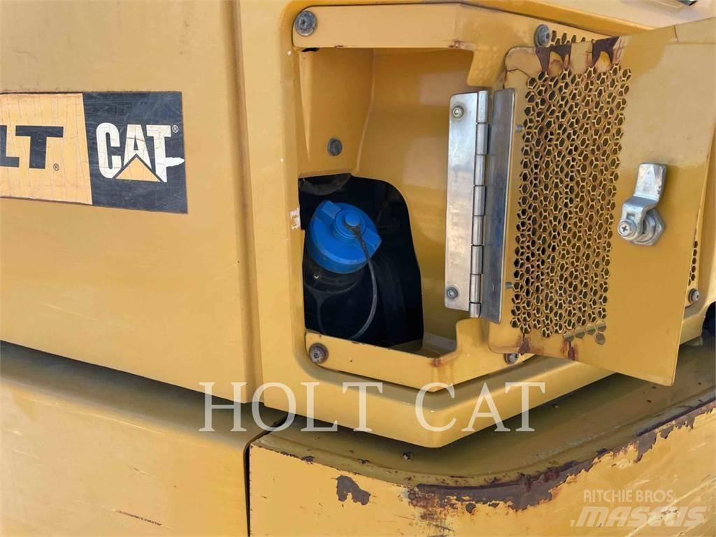 CAT 74504 Zglobni damperi