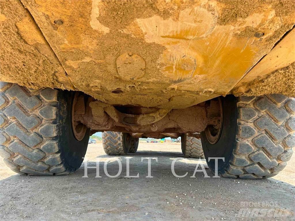 CAT 74504 Zglobni damperi