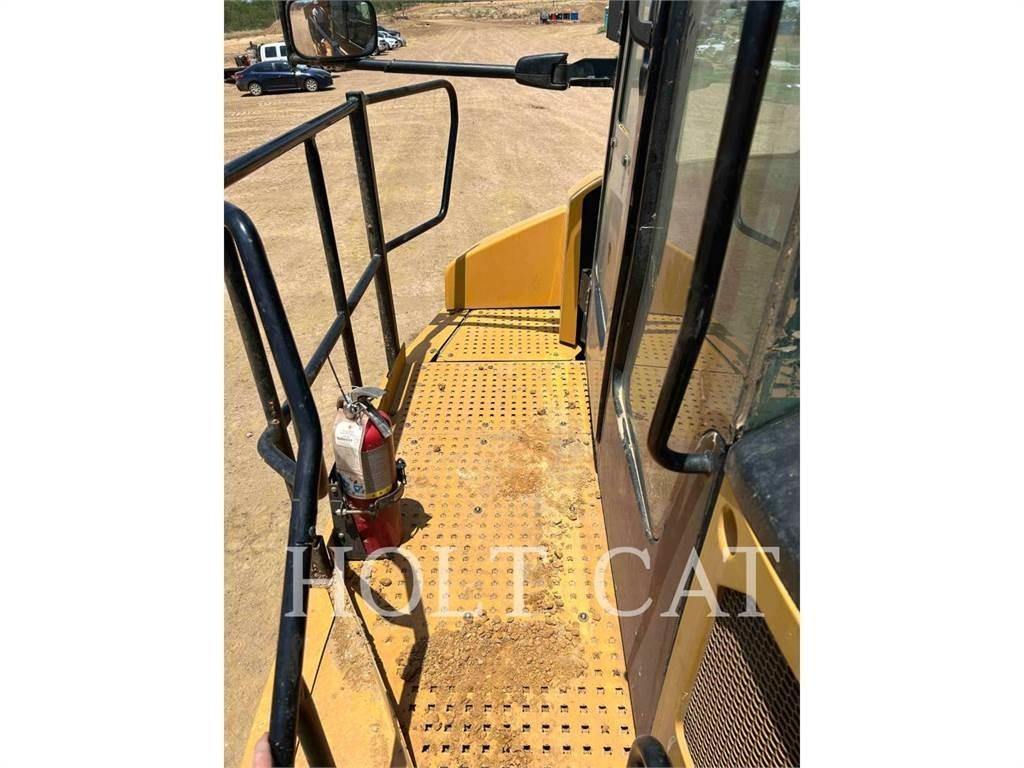 CAT 74504 Zglobni damperi