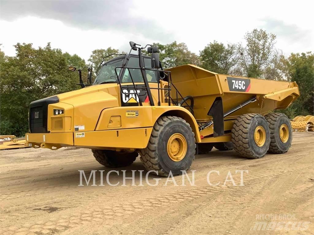 CAT 745C Zglobni damperi
