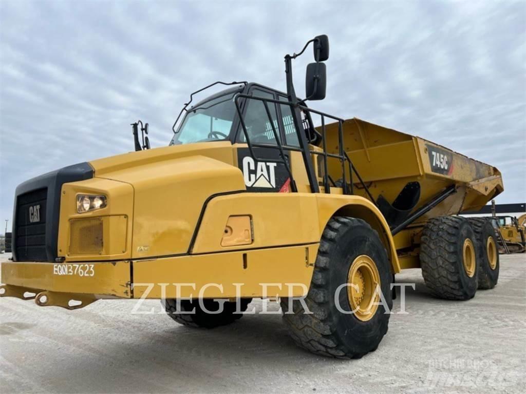 CAT 745C Zglobni damperi