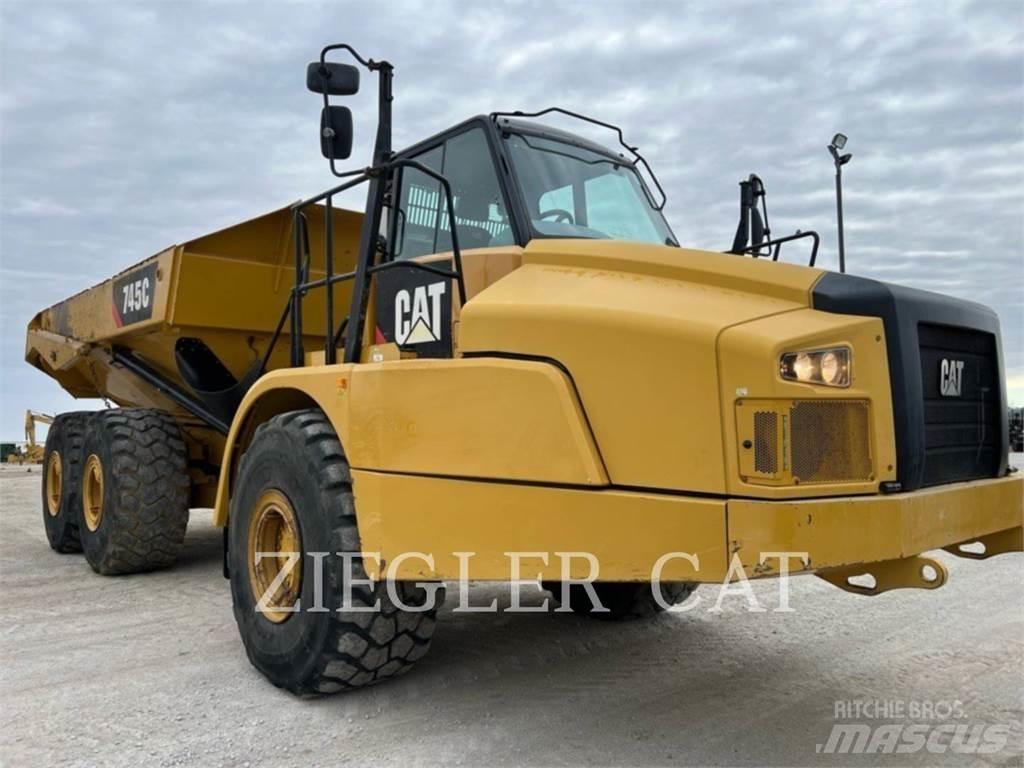 CAT 745C Zglobni damperi