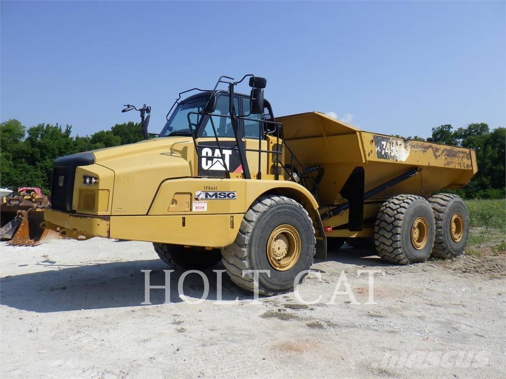 CAT 745C Zglobni damperi