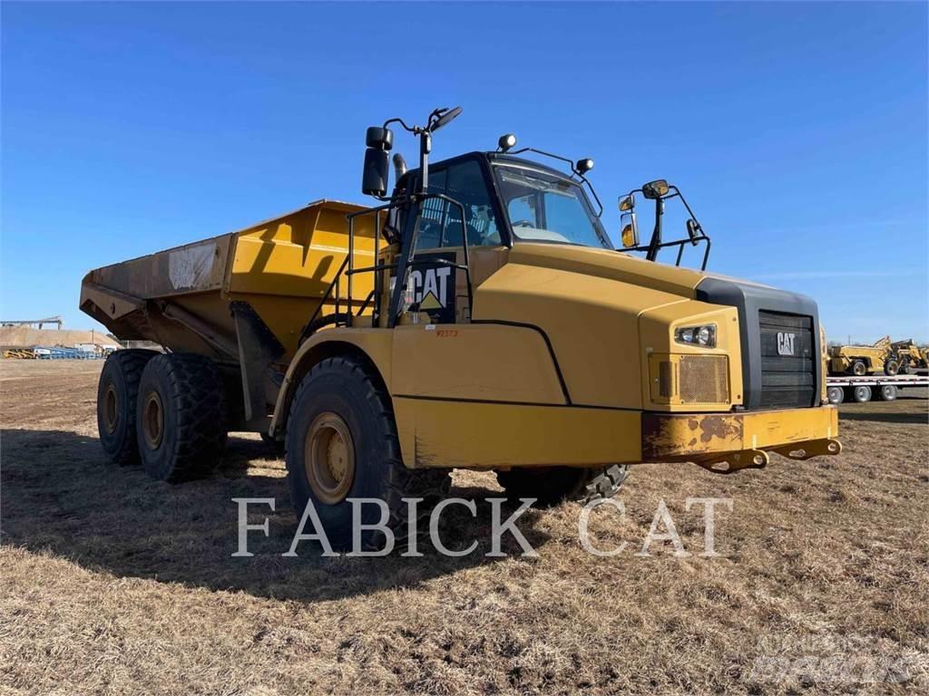 CAT 745C Zglobni damperi