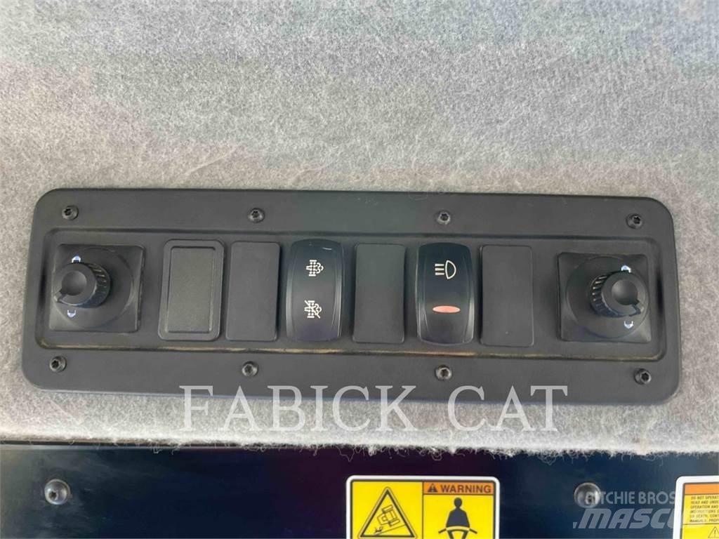 CAT 745C Zglobni damperi