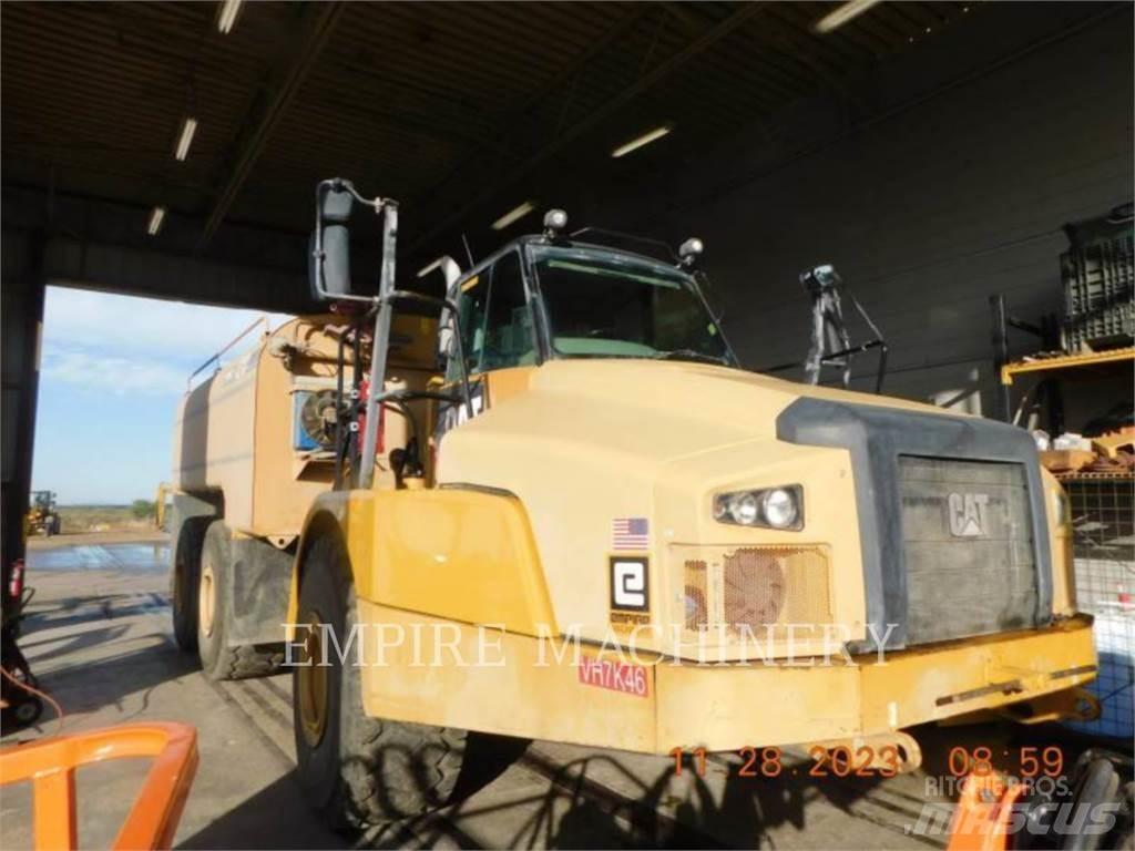 CAT 745C WT Kamioni za vodu