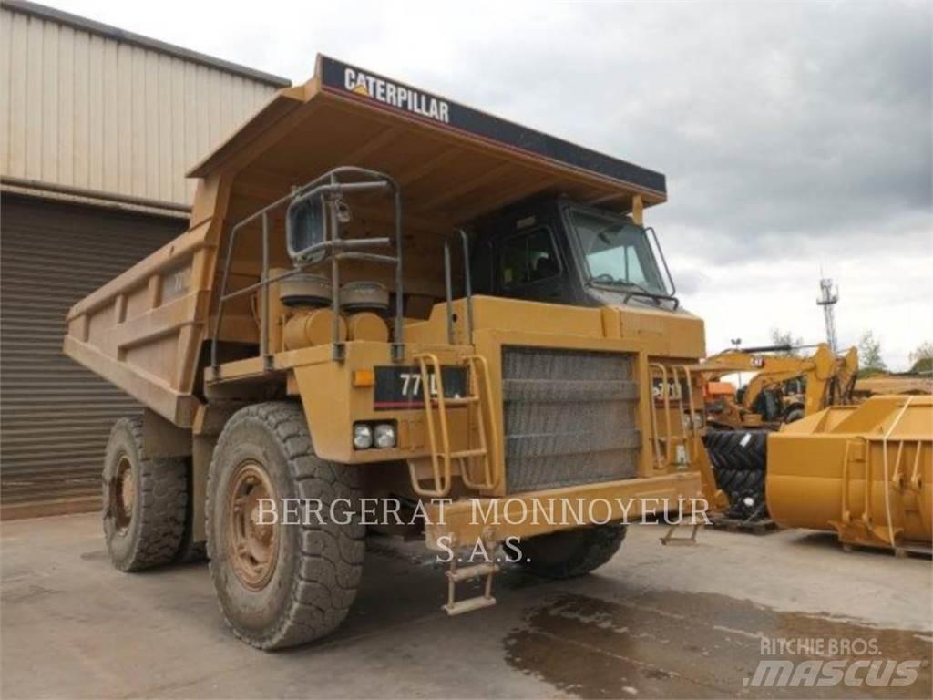 CAT 771D Zglobni damperi