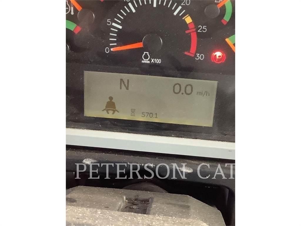 CAT 772G Alati za betonske radove