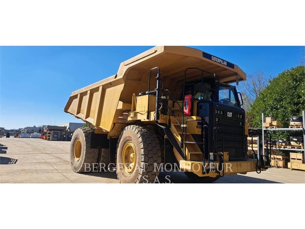 CAT 775 G Zglobni damperi