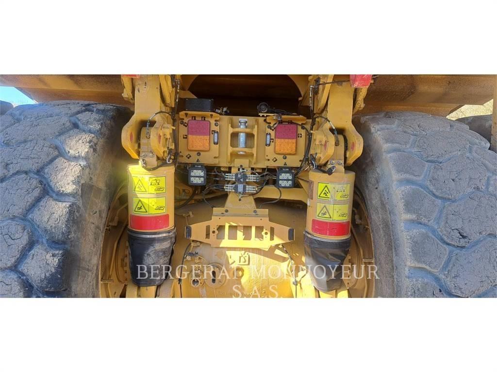 CAT 775 G Zglobni damperi
