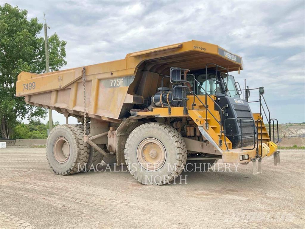 CAT 775F Zglobni damperi