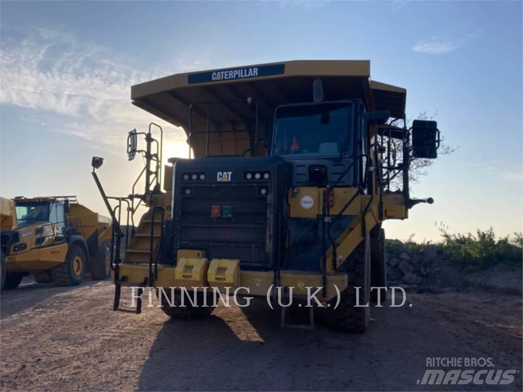 CAT 775G Zglobni damperi