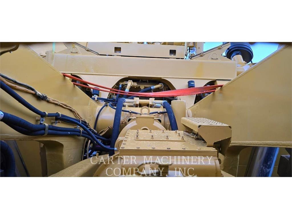 CAT 777 D Zglobni damperi