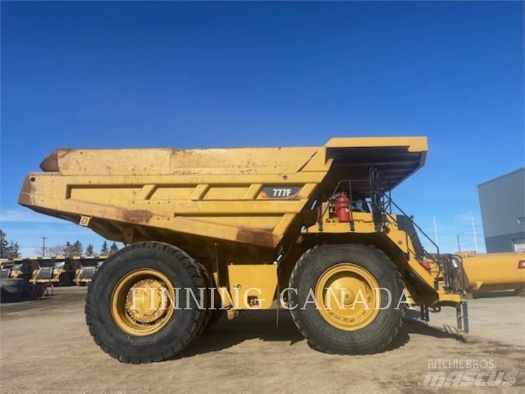 CAT 777F Zglobni damperi
