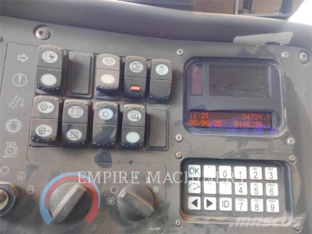 CAT 789D Zglobni damperi