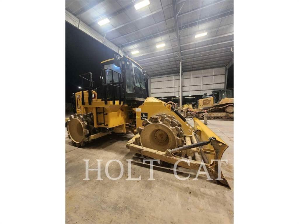 CAT 815 Nabijači zemlje