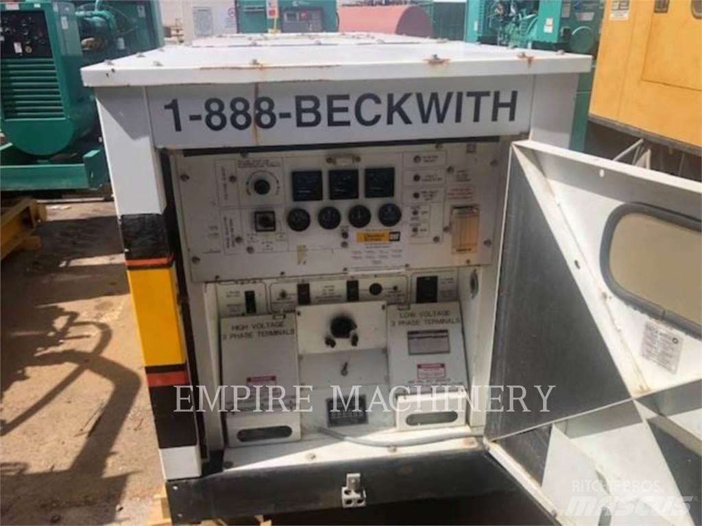 CAT 88KW Dizel generatori