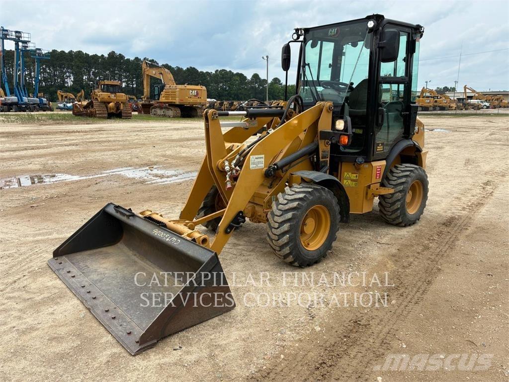 CAT 903D Utovarivači na točkove