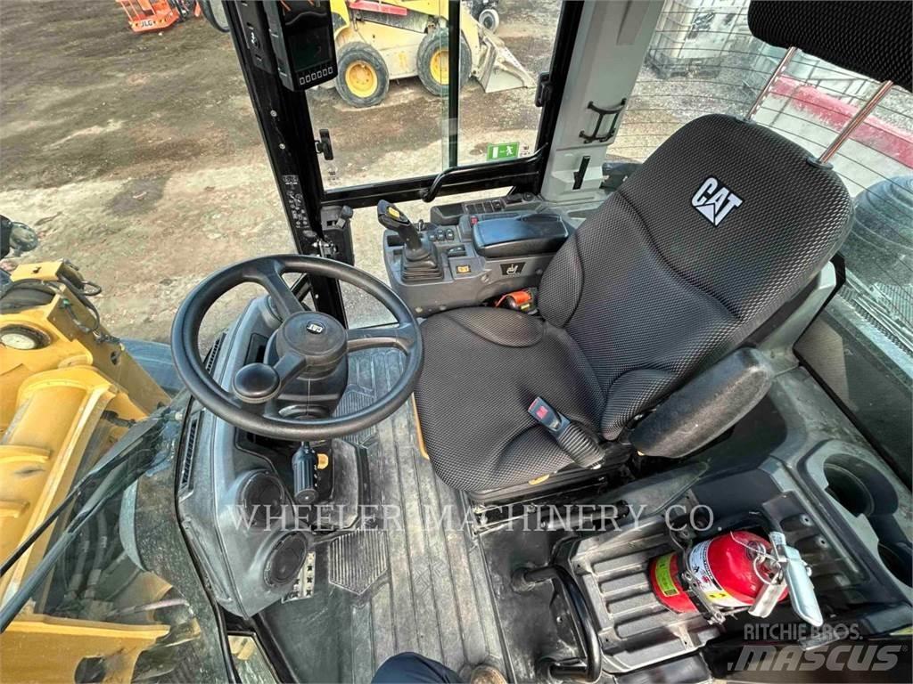 CAT 906 Utovarivači na točkove