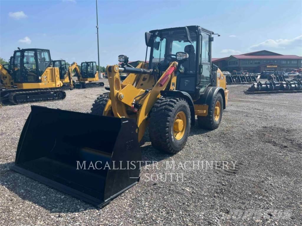 CAT 906 Utovarivači na točkove