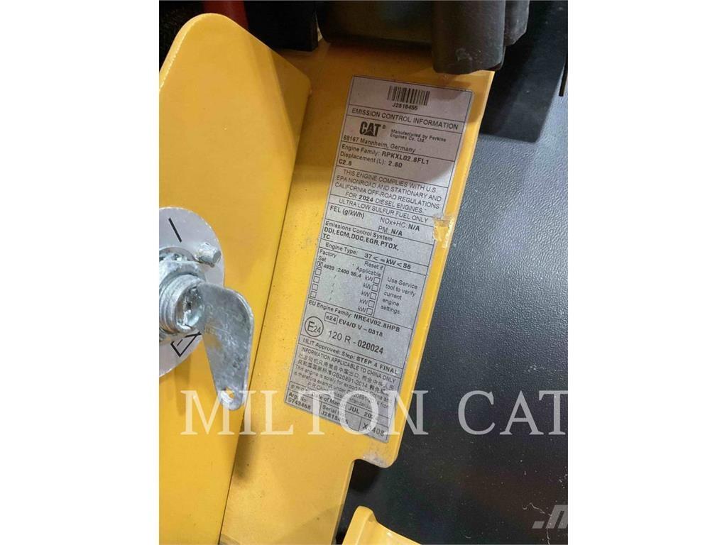 CAT 906 Utovarivači na točkove