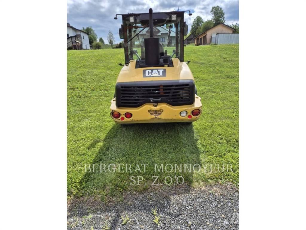 CAT 906H Utovarivači na točkove