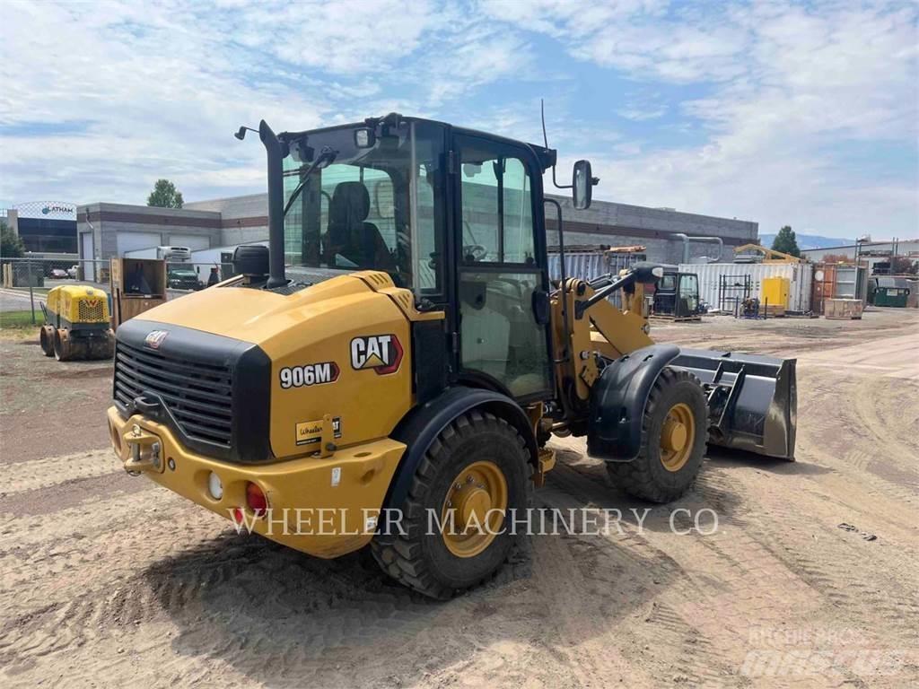 CAT 906M Utovarivači na točkove