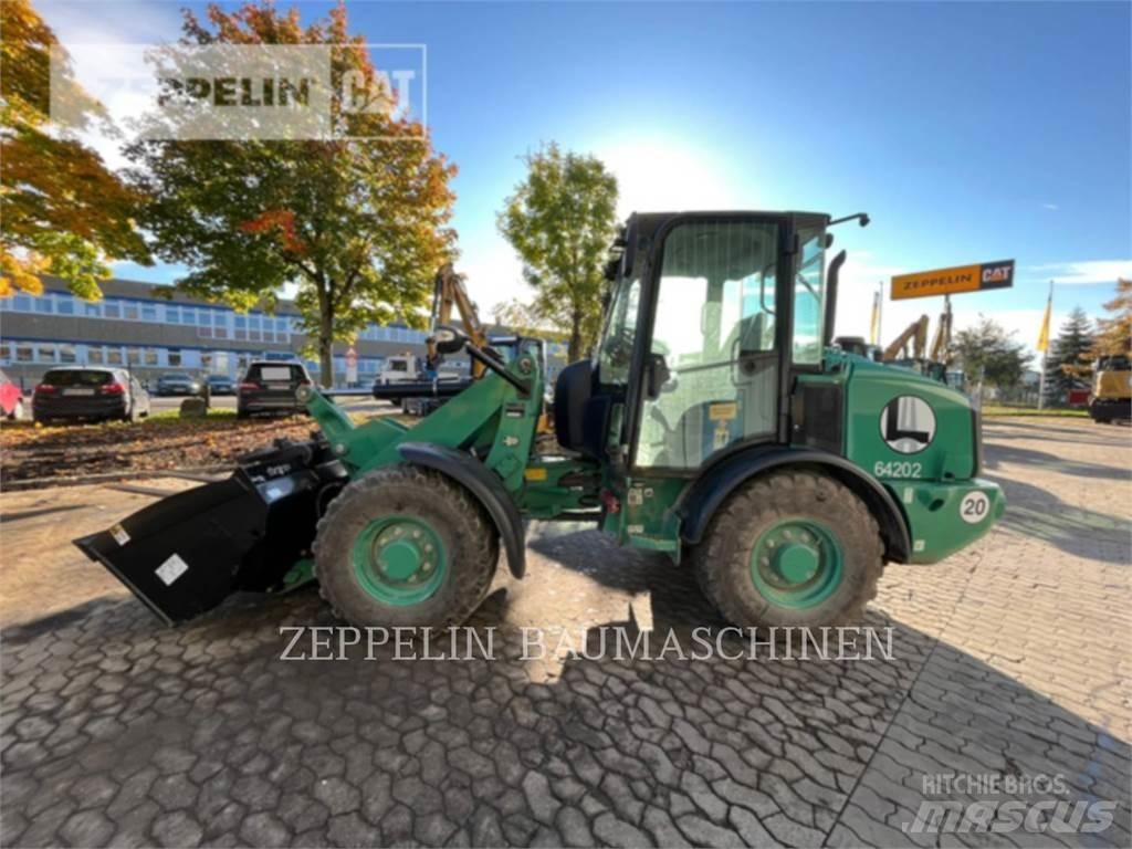 CAT 906M Utovarivači na točkove