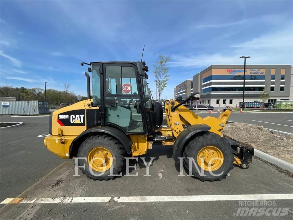 CAT 906M Utovarivači na točkove