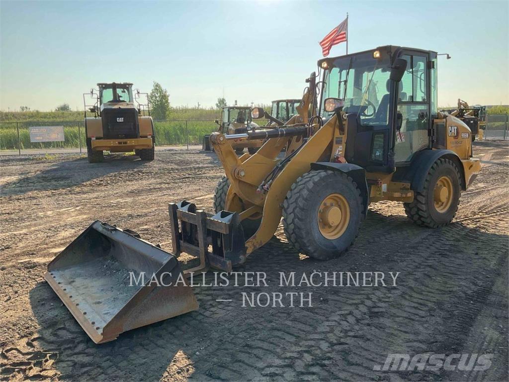CAT 906M AW+ Utovarivači na točkove
