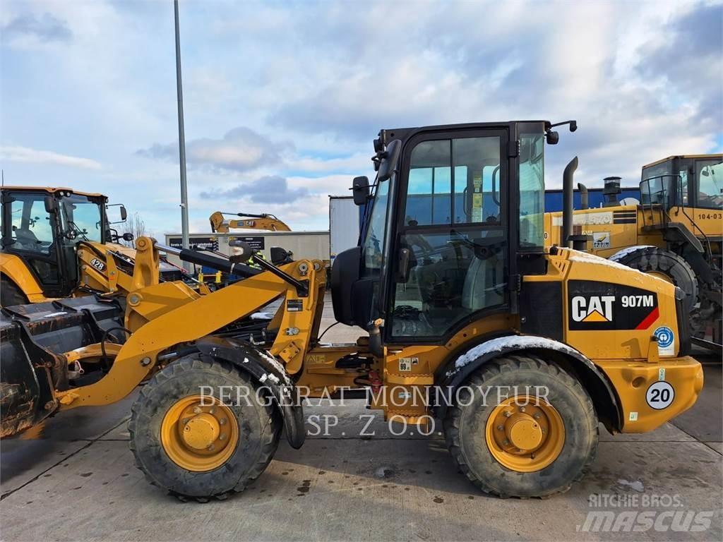 CAT 907M Utovarivači na točkove