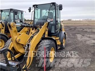 CAT 907M Utovarivači na točkove