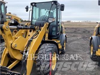 CAT 907M Utovarivači na točkove
