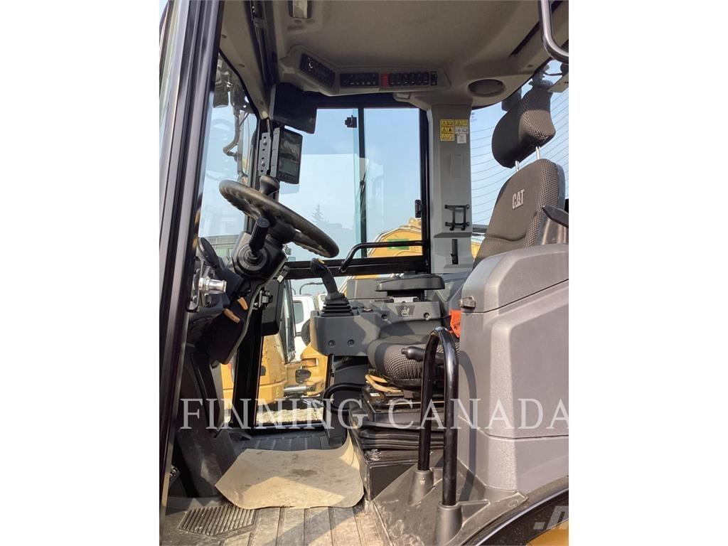 CAT 908 Utovarivači na točkove