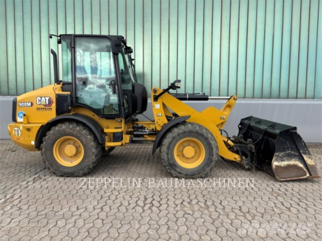 CAT 908M Utovarivači na točkove