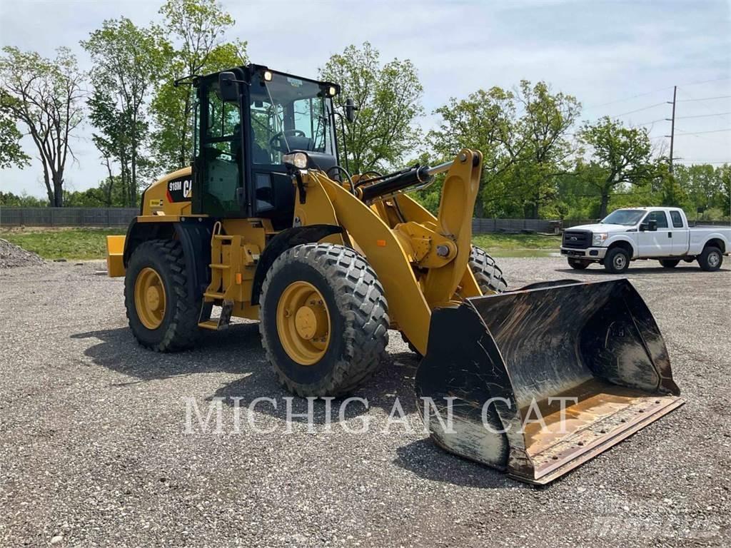 CAT 918M Utovarivači na točkove